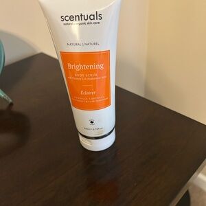 Scentuals Brightening Body Scrub